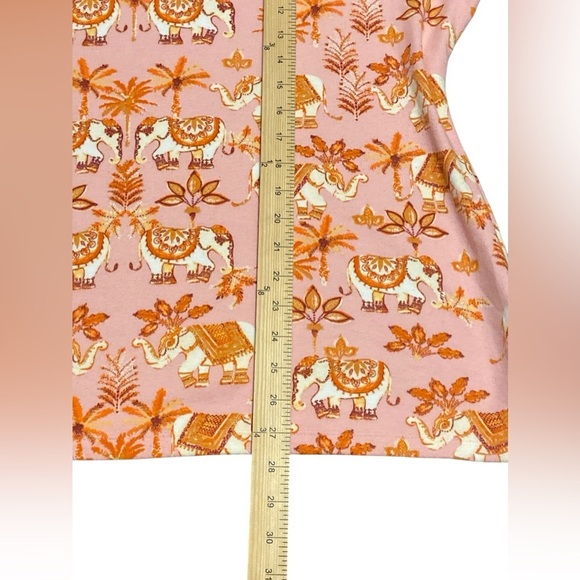 Karen o Scott boatneck style top. Elephant print - Picture 4 of 6